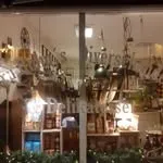 Fru Holms Diversehandel